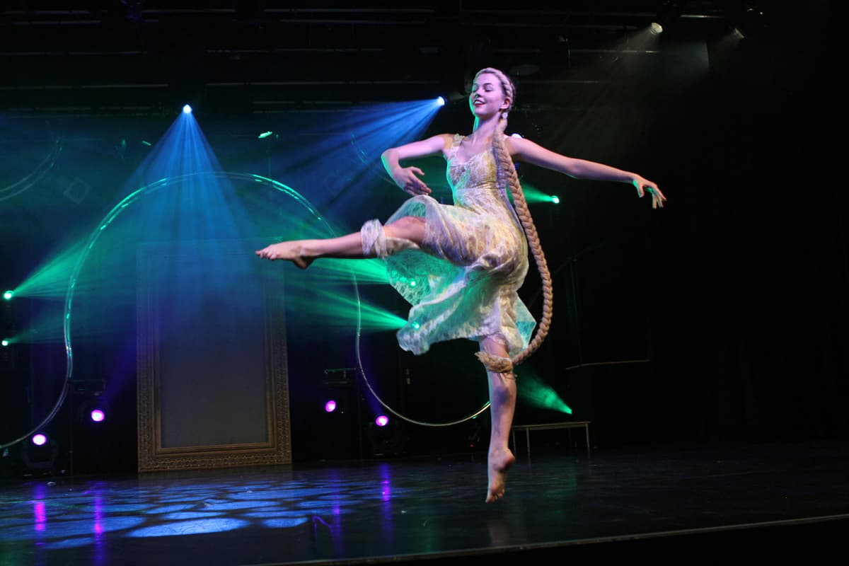 show image